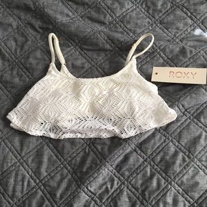 🌊 Roxy White Lace Bikini Top NWT — Mult. Sizes